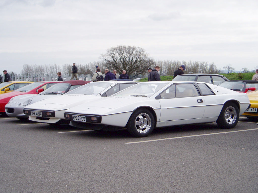 Club Lotus Donnington 2004